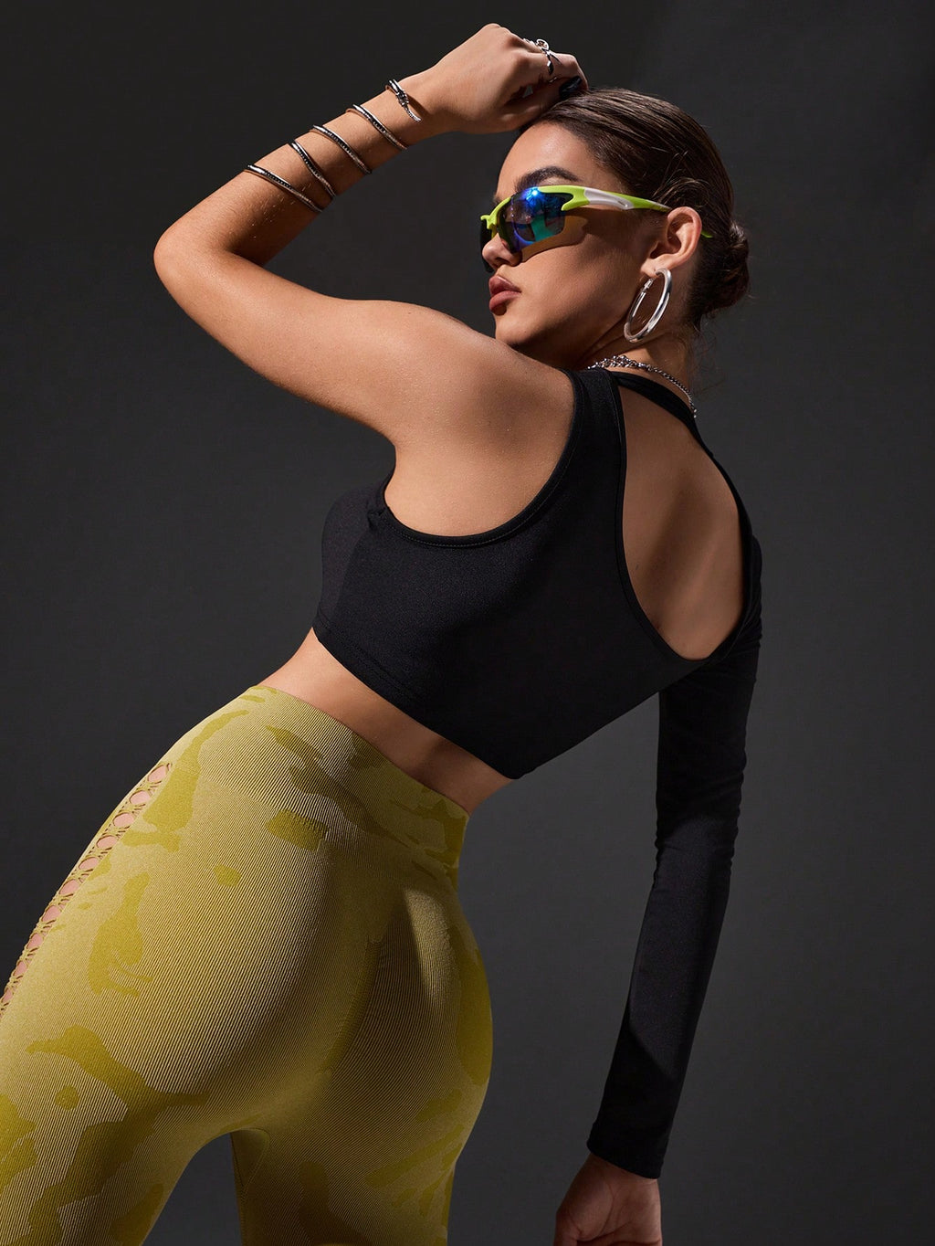 SHEIN Innovista Asymmetrical Long Sleeve Sport T-Shirt Black