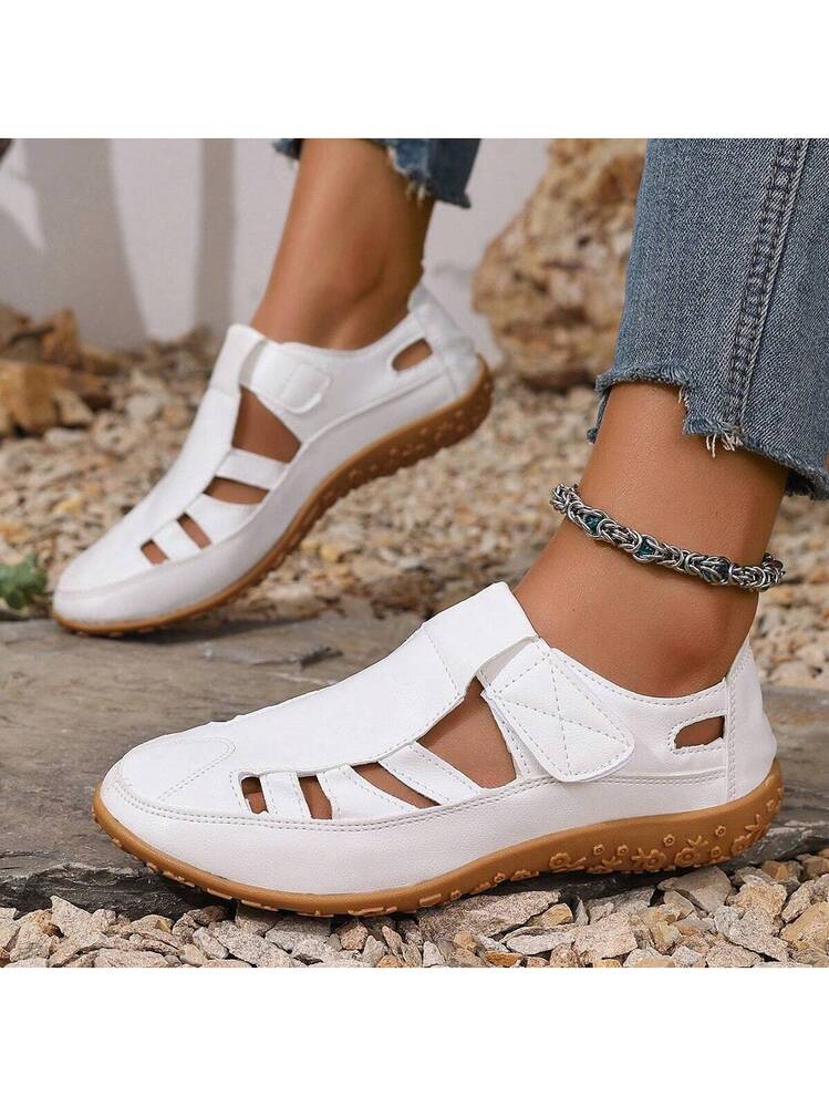 Women's Perforated Closed Toe Flat Sandals Lightweight Non-Slip White