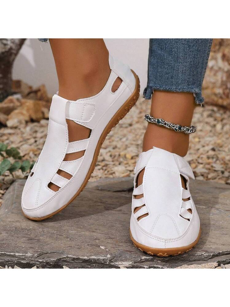 Women's Perforated Closed Toe Flat Sandals Lightweight Non-Slip White