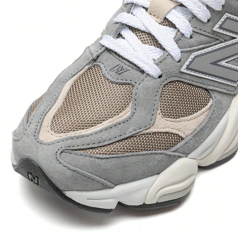 New Balance 9060 Retro Running Shoes Chunky Sneakers Grey