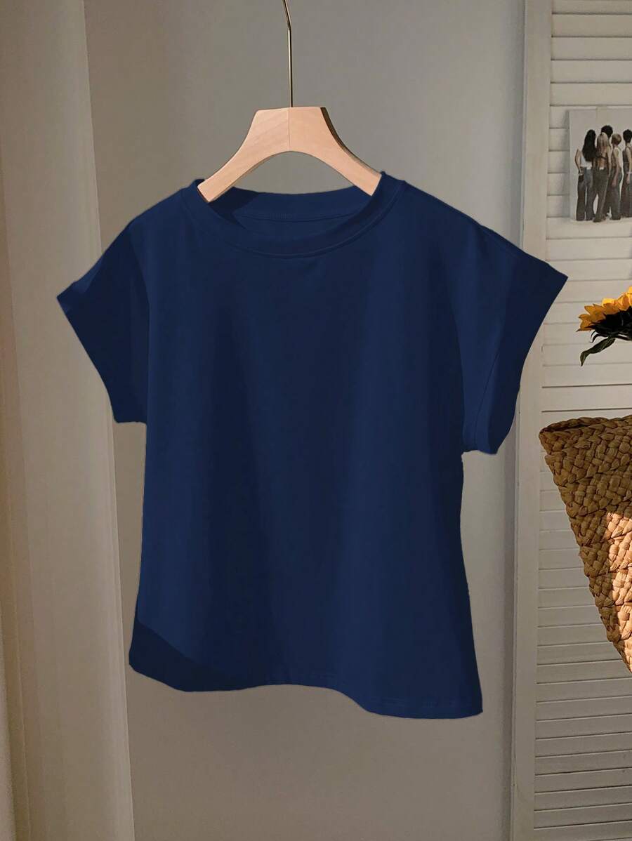Comfortcana Women's Plus Size Minimalist Short Sleeve T-Shirt