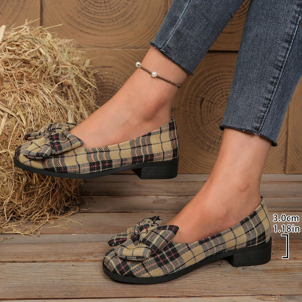 Women's Flat Vulcanized Fabric Shoes Non-Slip Toothed Sole