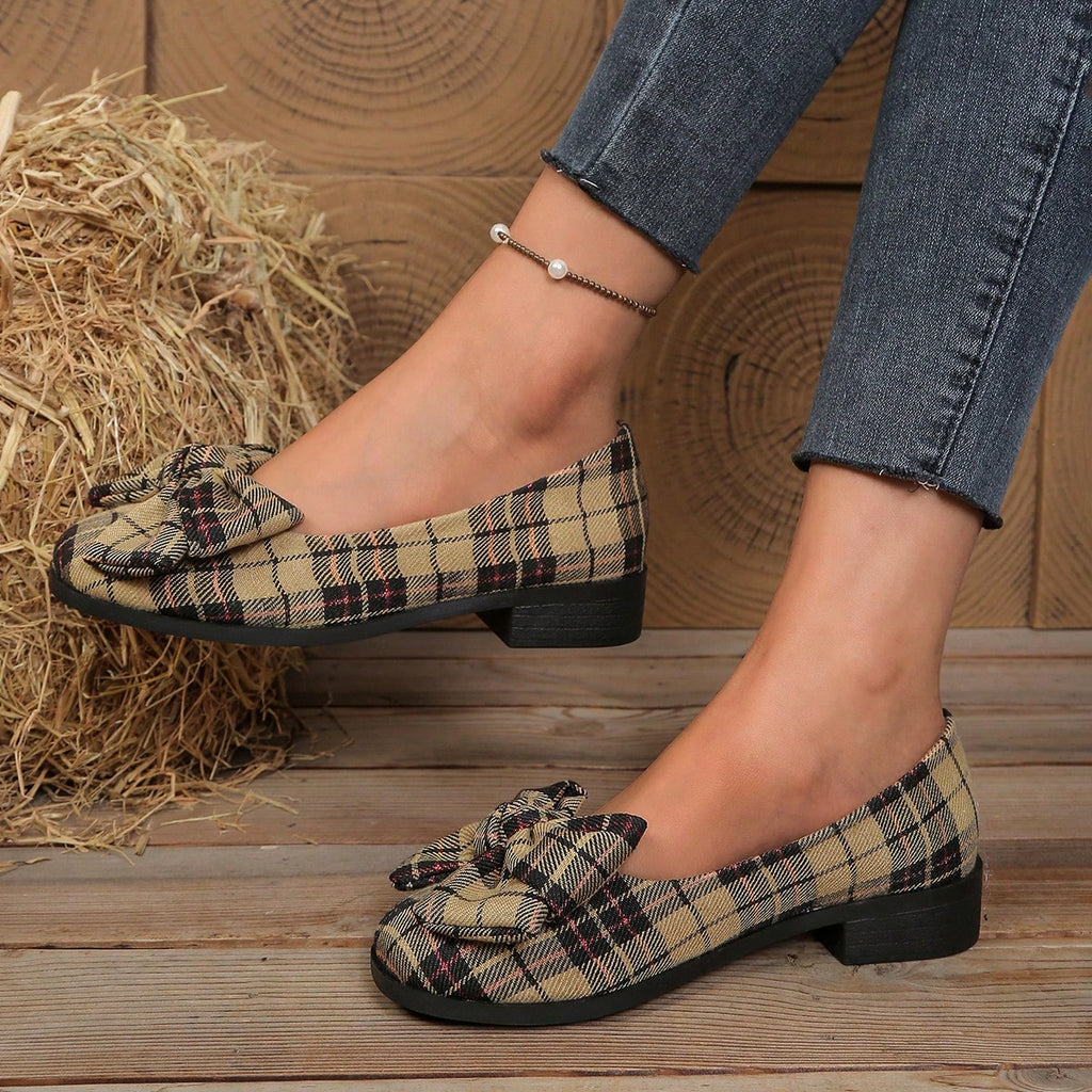 Women's Flat Vulcanized Fabric Shoes Non-Slip Toothed Sole