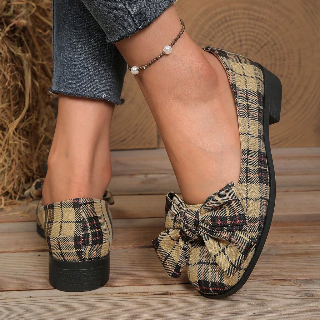 Women's Flat Vulcanized Fabric Shoes Non-Slip Toothed Sole